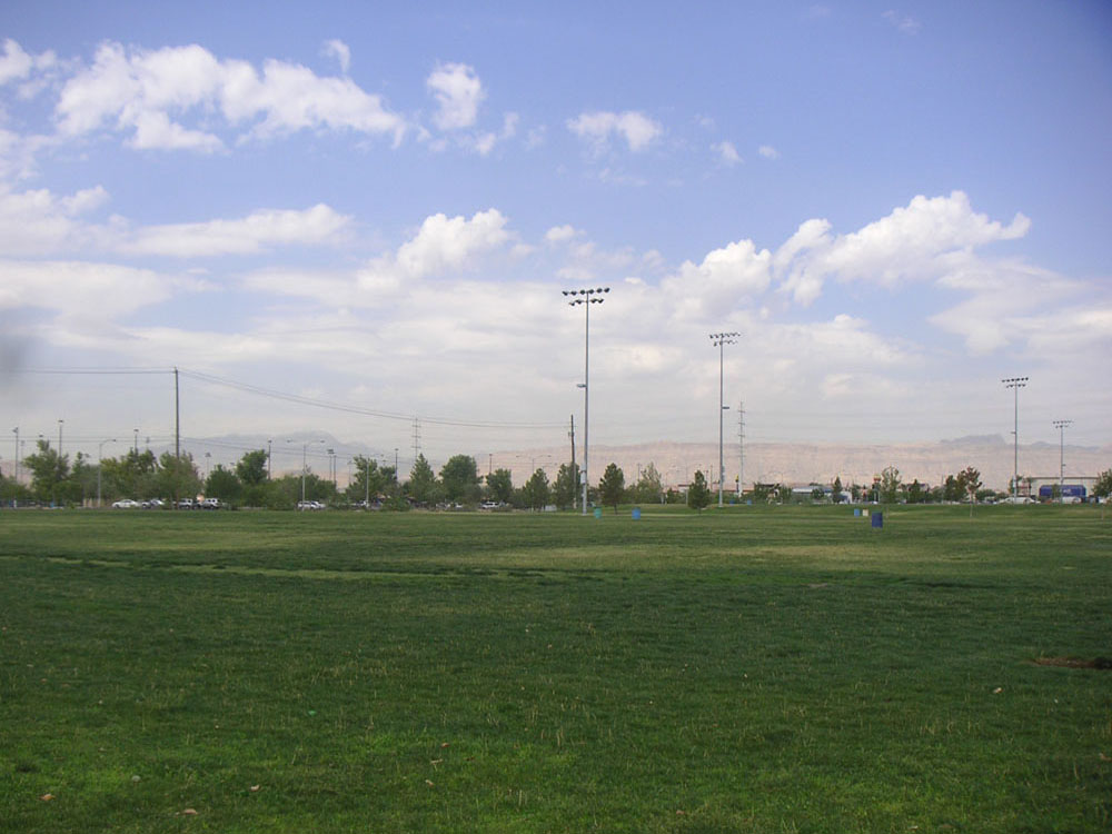 1105 | 00000001802 | parks - ranches,  grass,
