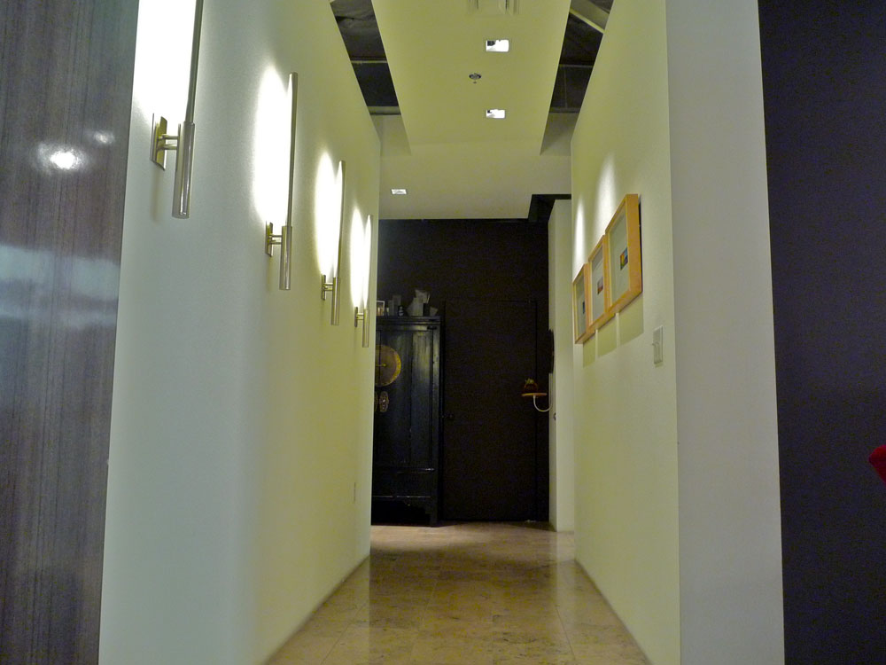 Cleo Design | 00000009281 | commercial buildings, hallway,   
